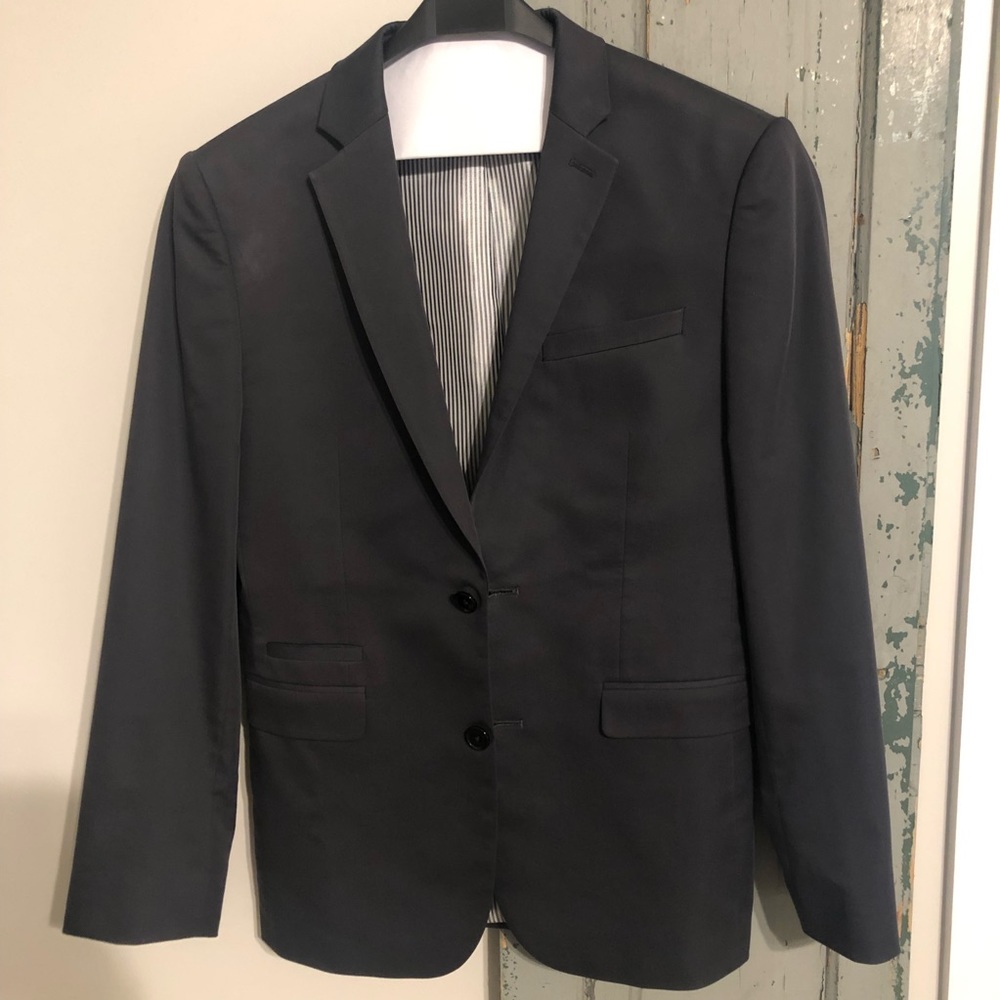Express Men’s Charcoal Grey Fitted Suit